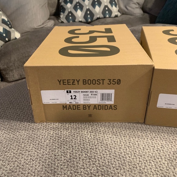 Yeezy 350 Yecheil Size 12 - Picture 2 of 7